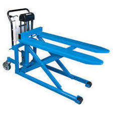 Equipment Lease Aviation pallet loaders